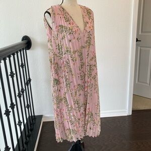 Max Studio Blush Floral Pleated Dress